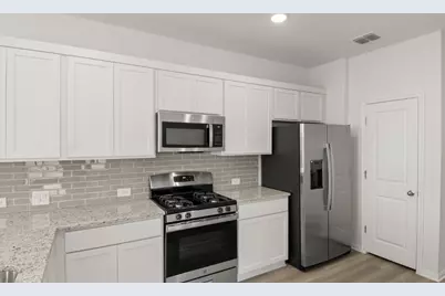 1624 Esplanade Parkway, San Marcos, TX 78666 - Photo 15