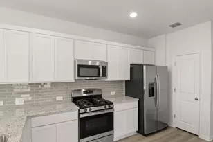 1624 Esplanade Pkwy, San Marcos, TX 78666 - Photo 15