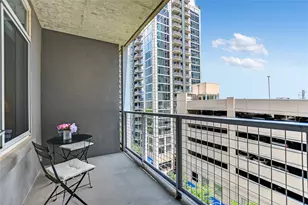 54 Rainey St, Austin, TX 78701 - Photo 11