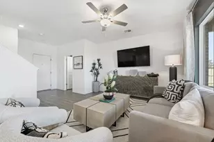523 Unakite Trl, Liberty Hill, TX 78642 - Photo 9