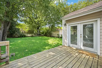3906 Becker Avenue, Austin, TX 78751 - Photo 11