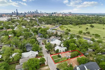 3906 Becker Avenue, Austin, TX 78751 - Photo 5