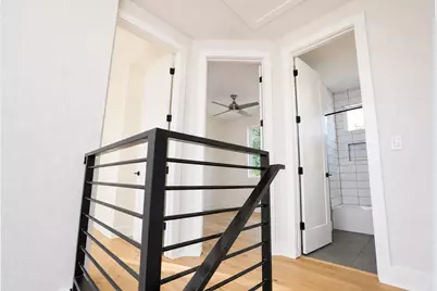1123 Omega Avenue #1, Austin, TX 78721 - Photo 11