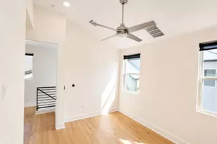 1123 Omega Ave, Austin, TX 78721 - Photo 19