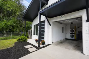 1123 Omega Ave, Austin, TX 78721 - Photo 27