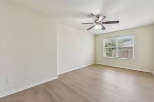 11809 Dunfries Ln, Austin, TX 78754 - Photo 17