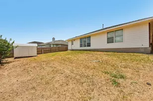 11809 Dunfries Ln, Austin, TX 78754 - Photo 33