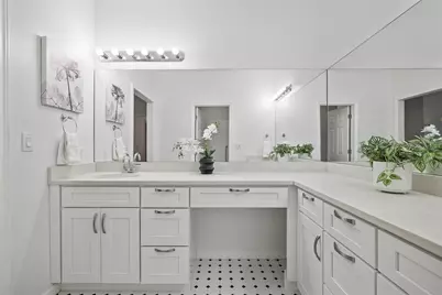 6501 Columbia Oaks Court #D8, Austin, TX 78759 - Photo 19