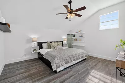 102 Valley View Drive E, Leander, TX 78641 - Photo 7