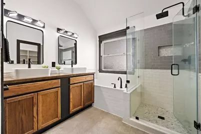 100 Whitfield Street, Hutto, TX 78634 - Photo 19