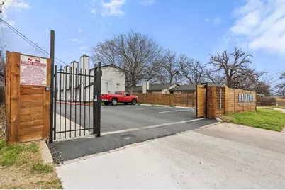 2706 Wheless Lane #Bldg 4, Austin, TX 78723 - Photo 3
