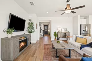 1005 Sage Thrasher Cir, Dripping Springs, TX 78620 - Photo 7