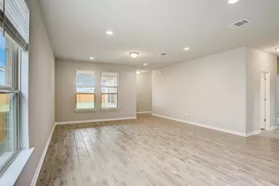 108 Peruvian Lane, Georgetown, TX 78626 - Photo 5