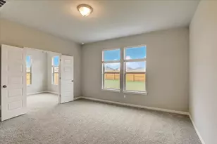 108 Peruvian Ln, Georgetown, TX 78626 - Photo 25
