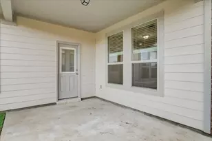 108 Peruvian Ln, Georgetown, TX 78626 - Photo 35