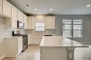 108 Peruvian Ln, Georgetown, TX 78626 - Photo 13