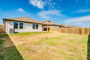 136 Medinah Ln, San Marcos, TX 78666 - Photo 33