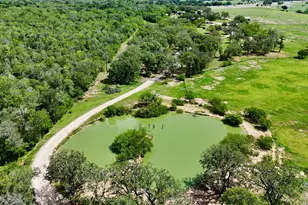 1175 Southern Way, Luling, TX 78648 - Photo 13