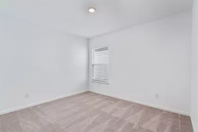 3927 Trail De Paris, New Braunfels, TX 78132 - Photo 17