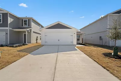 3927 Trail De Paris, New Braunfels, TX 78132 - Photo 1