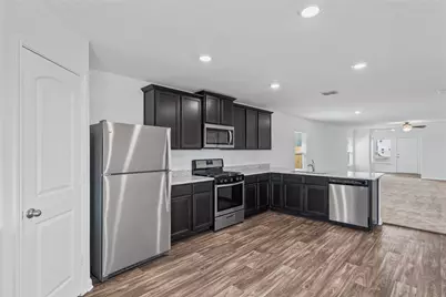 3927 Trail De Paris, New Braunfels, TX 78132 - Photo 11