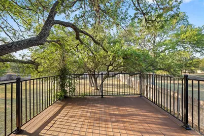 7202 Rolling Meadow Road, Austin, TX 78749 - Photo 19