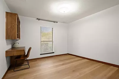 7202 Rolling Meadow Road, Austin, TX 78749 - Photo 13