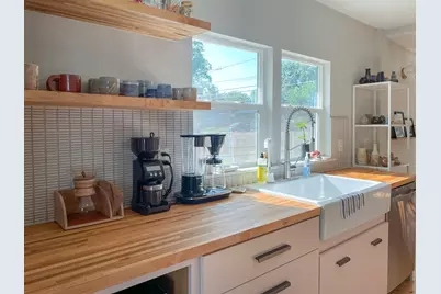 2013 Tillotson Avenue, Austin, TX 78702 - Photo 13