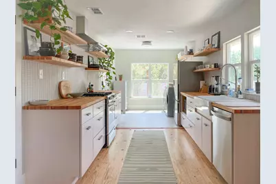 2013 Tillotson Avenue, Austin, TX 78702 - Photo 11