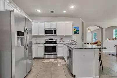 711 Rolling Oak Drive #123, Round Rock, TX 78664 - Photo 3
