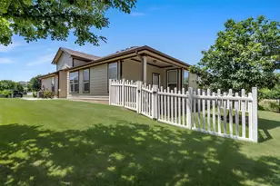 711 Rolling Oak Dr, Round Rock, TX 78664 - Photo 17
