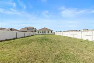 261 Hortus Dr, Kyle, TX 78640 - Photo 33