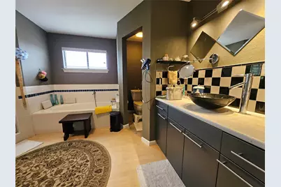 21201 Kathy Lane, Spicewood, TX 78669 - Photo 23