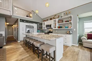 219 Bora Bora Dr, Galveston, TX 77554 - Photo 9