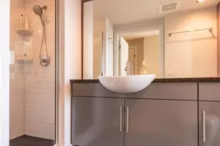 300 Bowie St, Austin, TX 78703 - Photo 15