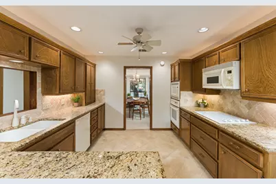 6805 Chelsea Moor, Austin, TX 78759 - Photo 19