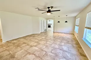 133 Paige Bend, Hutto, TX 78634 - Photo 7