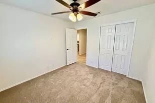 133 Paige Bend, Hutto, TX 78634 - Photo 13