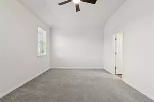 1200 S 10th St, Pflugerville, TX 78660 - Photo 9
