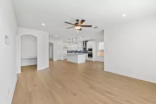 133 Darlington Ct, Liberty Hill, TX 78642 - Photo 9