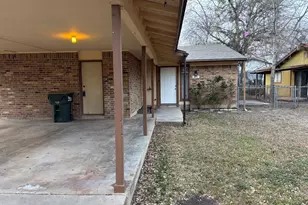 419 Live Oak St, Kyle, TX 78640 - Photo 1