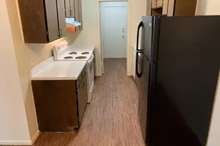 419 Live Oak St, Kyle, TX 78640 - Photo 7