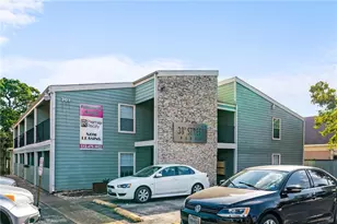 301 W 38th St, Austin, TX 78705 - Photo 5