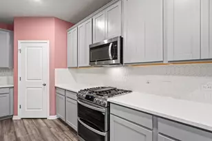 204 Jordan Vly Dr, Liberty Hill, TX 78642 - Photo 11