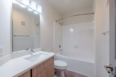 8515 S Interstate 35 Road #04116, Austin, TX 78744 - Photo 5