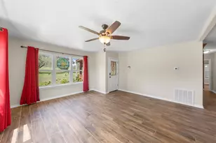 305 Way Cross Rd, San Antonio, TX 78264 - Photo 7