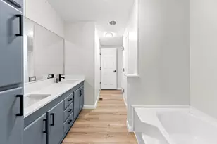 106 Augusta Pl Dr, Liberty Hill, TX 78642 - Photo 15