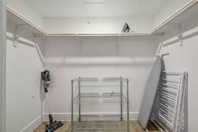 2709 E 5th Street #2305, Austin, TX 78702 - Photo 19