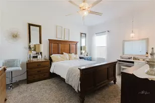 517 Halfmoon Dr, Lockhart, TX 78644 - Photo 17