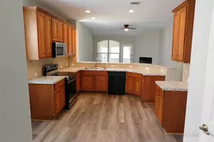 2670 Ravenwood Dr, Round Rock, TX 78665 - Photo 7
